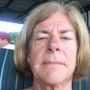 Meet your Posher, Carol